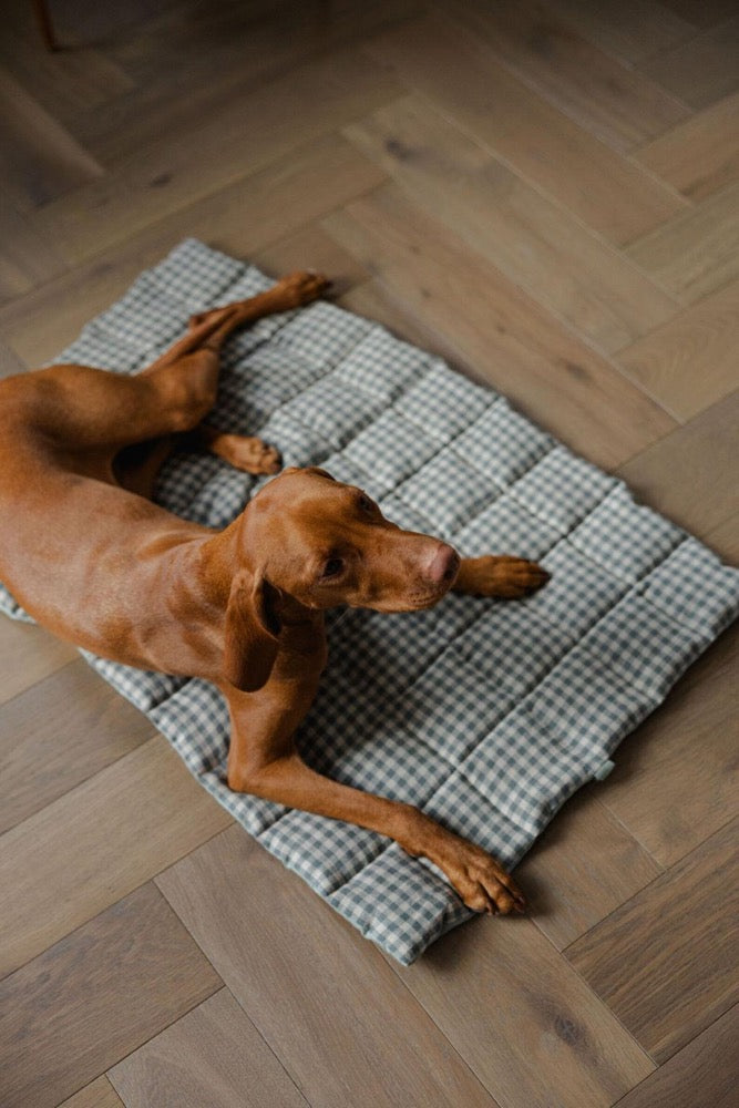 Portable Dog Travel Mat - Washable Two-sided Linen Pet Bed
